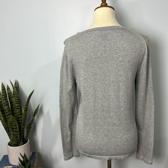 ANN TAYLOR Factory Ruffled Button Down Cardigan Sweater size medium - Picture 4 of 6